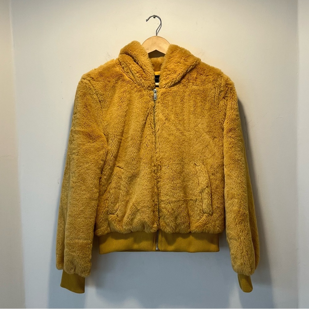 Mustard yellow hoodie, faux fur velour hooded Sherpa jacket NWOT - Picture 2 of 4
